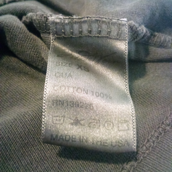 NWT MadeWorn Distressed Tee - Picture 5 of 5